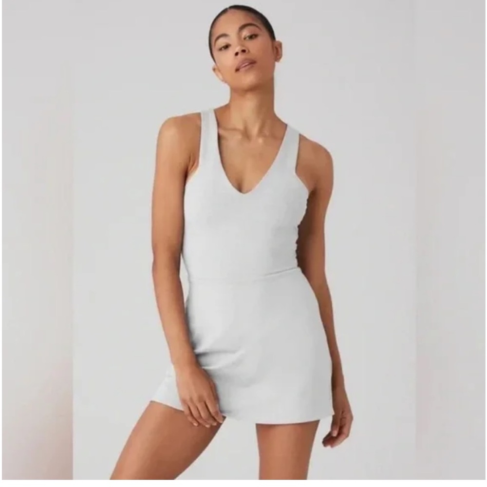 ALO Yoga Gray Sleeveless Dress